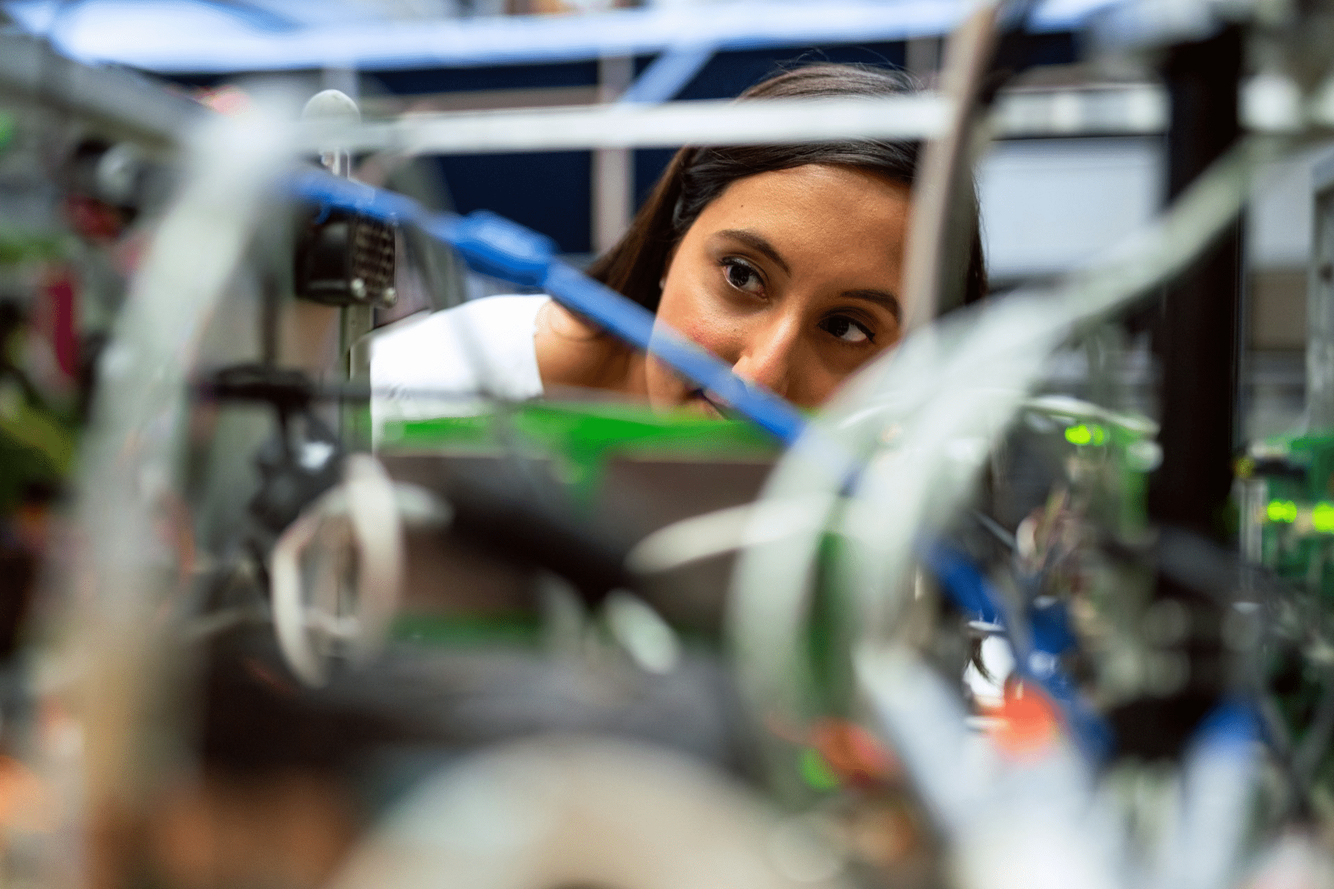 Striking a Balance Between Globalization and Self-Reliance in the Tech ...